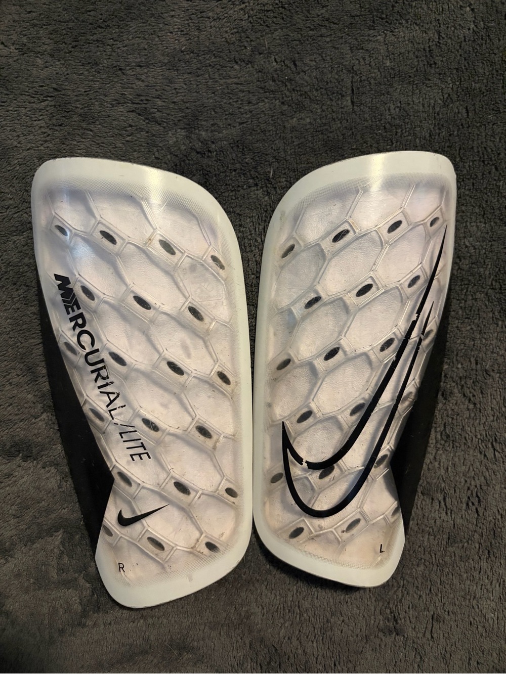 Nike Mercurial Lite Shin Guards